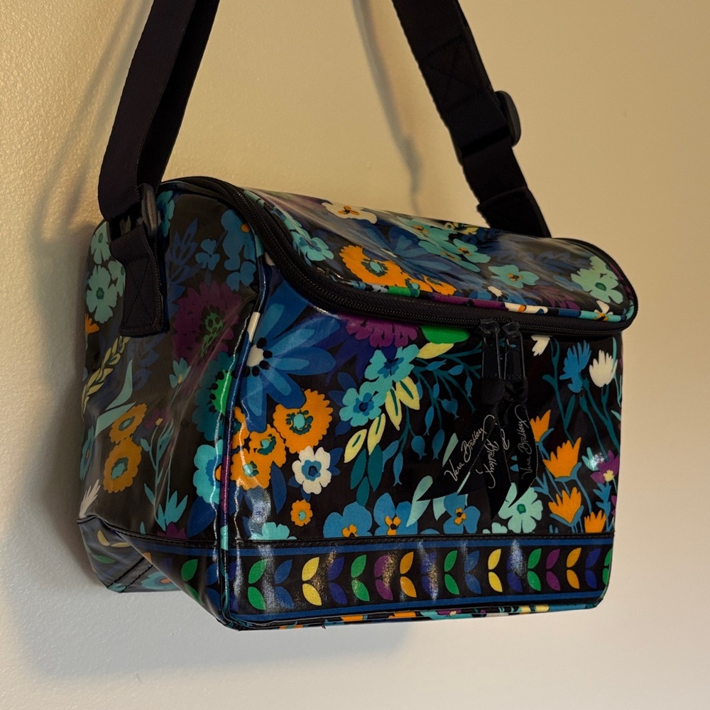 Vera Bradley Blue Floral Lunchbox